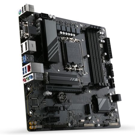 Does a B760 motherboard bottleneck a i7 13700 cpu? : r/pcmasterrace