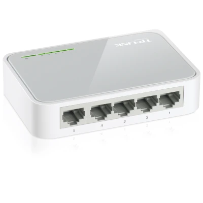 El TP-Link TL-SF1005D es un conmutador asequible y potente con 5 puertos que permiten velocidades de transferencia de hasta 100 Mbps.