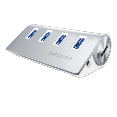 USB 3.1 Hub 4 Por &egrave; un hub conveniente e potente con 4 porte che consentono velocit&agrave; di trasferimento fino a 5 Gbps.